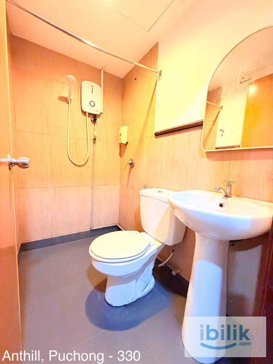 👑🛏️ Cozy 1 Queen +1 Single Bedroom @ Anthill Puchong ✨🚶🏻‍♂️ Walking Distance 🚉 LRT IOI Puchong - Image 2
