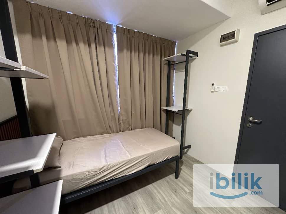 [ Zero Deposit🔥🔥 ] Subang Single Room | Fully Furnished | Near LRT | Wifi And Aircond Available - Image 2