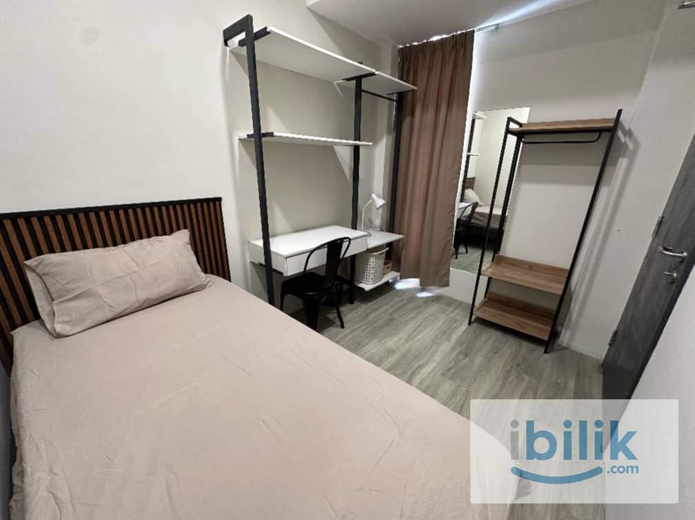 ［Zero Deposit 🔥🔥] Subang Jaya Single Room | Fully Furnished | Near LRT | Wifi And Aircond Available - Image 1