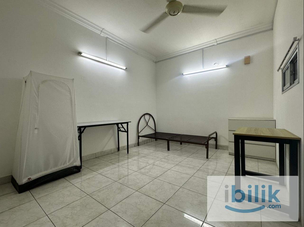［Zero Deposit 🔥🔥] Bandar Utama Single Room | Fully Furnished | Near LRT | Move in immediately ✔ - Image 1
