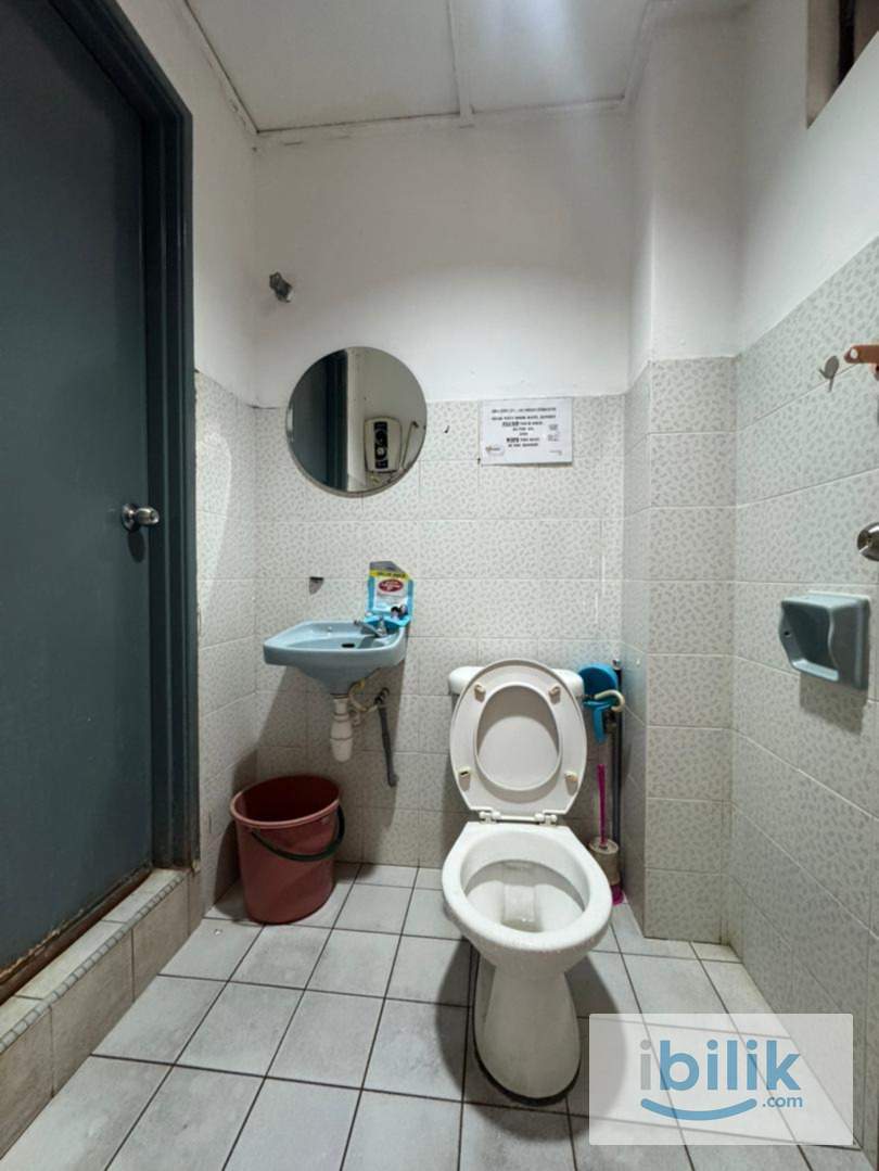 [ Zero Deposit🔥🔥 ] Bandar Utama Single Room | Fully Furnished | Near LRT | Wifi And Aircond Available - Image 3