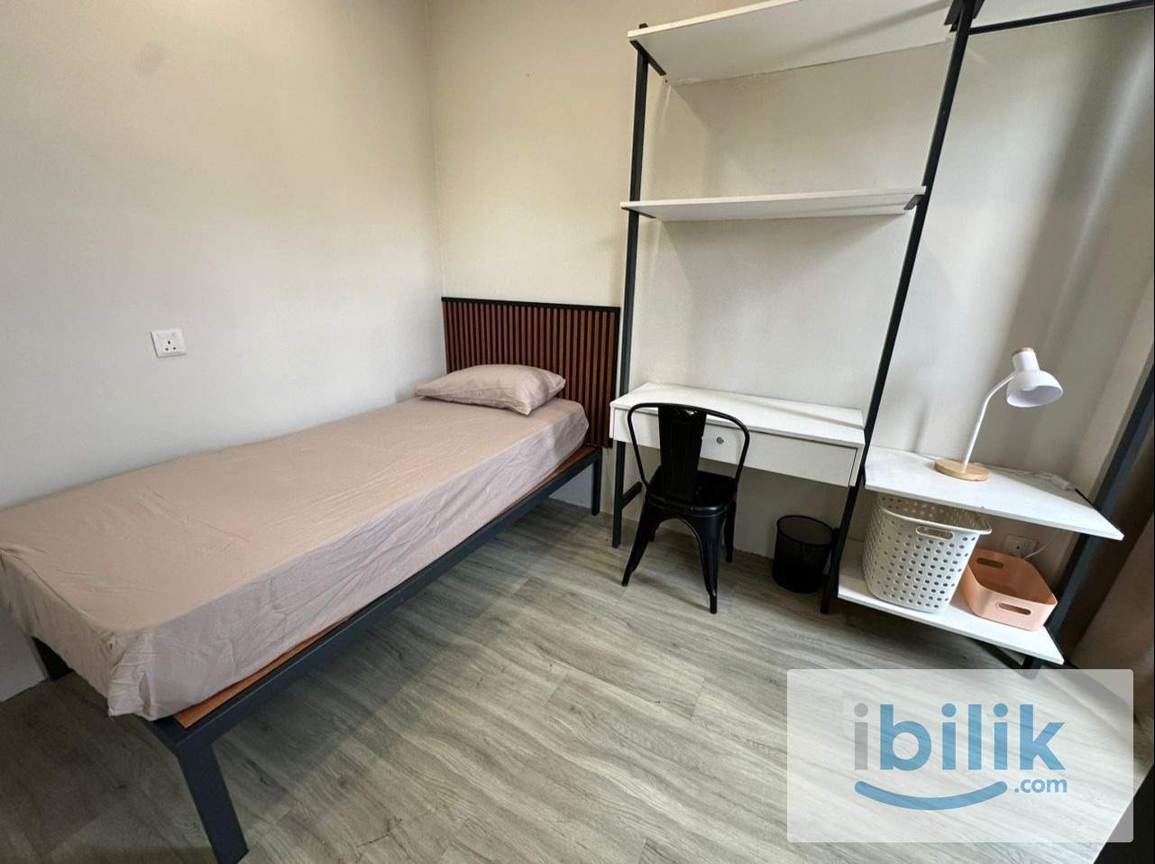 [ Zero Deposit🔥🔥 ] Subang Jaya Single Room | Fully Furnished | Near LRT | Wifi And Aircond Available - Image 2