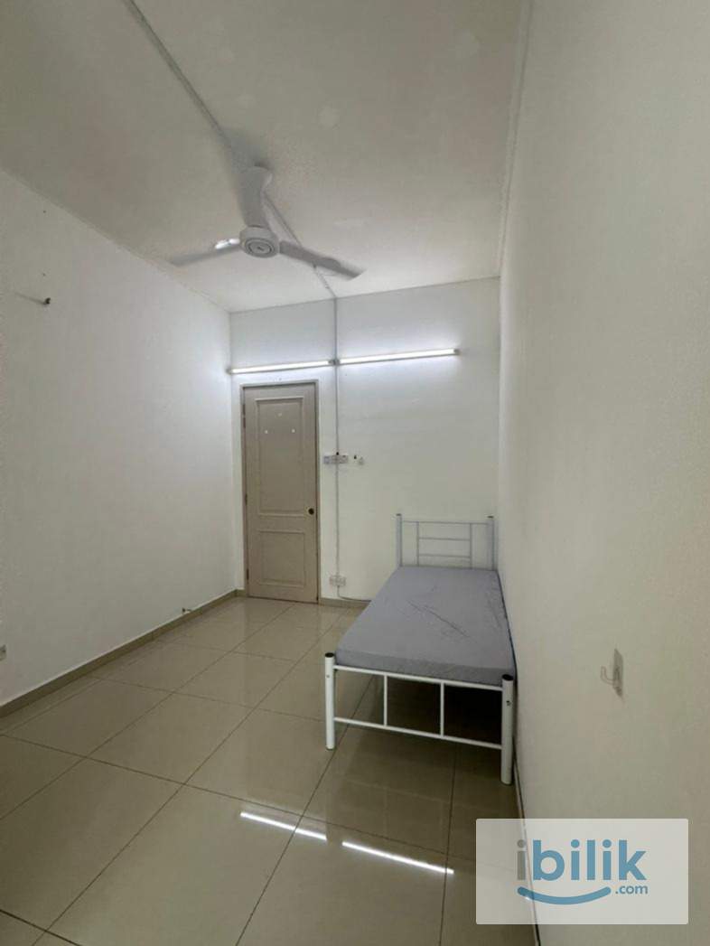 ［Zero Deposit 🔥🔥] Botanik Klang Master Room Rent With Private Bathroom/ Move in immediately ✔ - Image 1