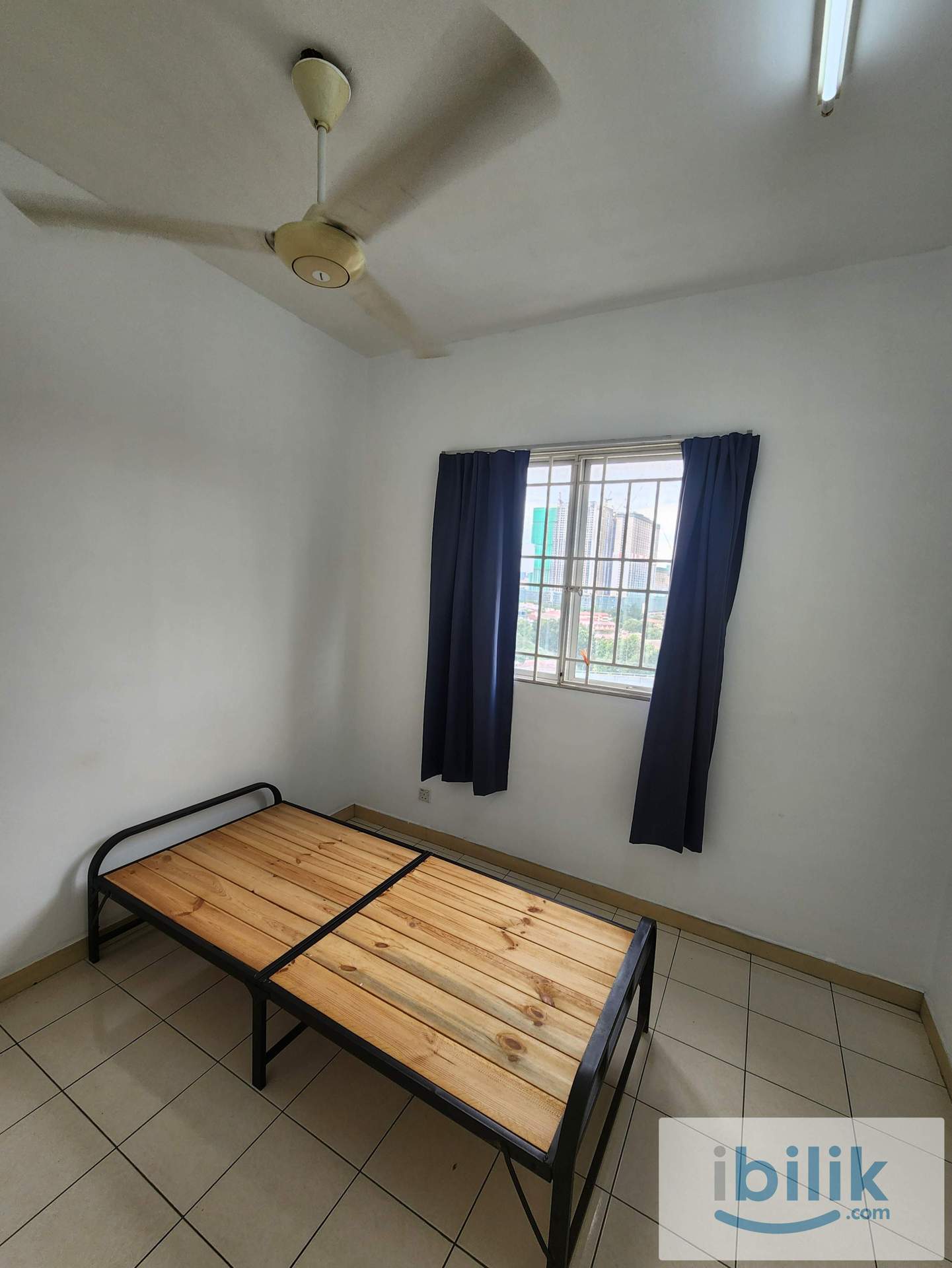 Medium room for rent - Image 3
