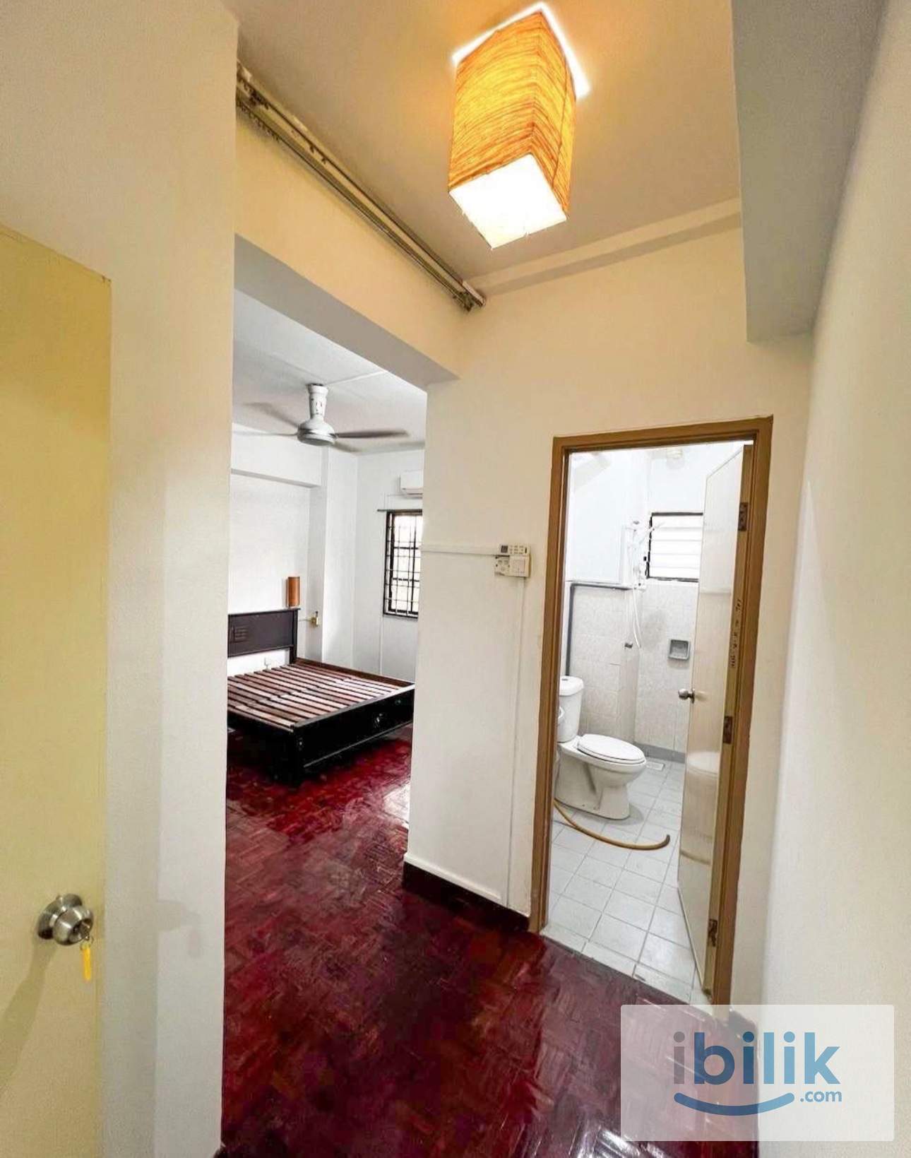 Master Bedroom with Aircond and furniture - Image 2