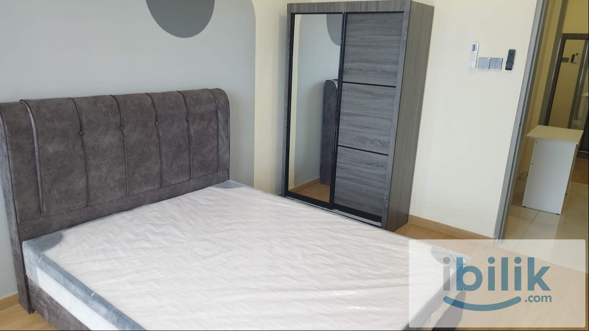Master bedroom  - Image 6