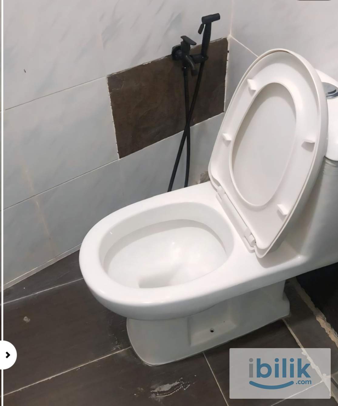 6 Persons Room City Centre Kuala Terengganu | Near KTCC & HSNZ | Shared Bathroom | Aircond | Washer Dryer - Image 2