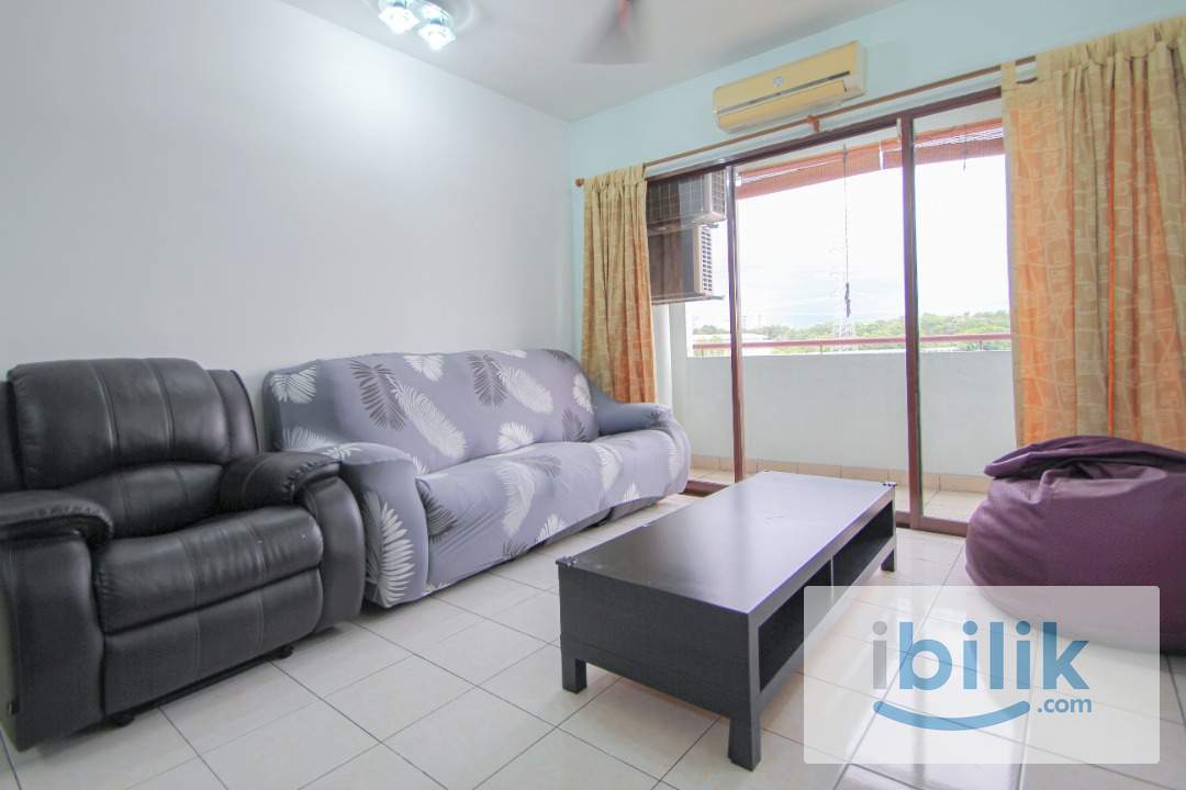 Female Unit👧🏻Walking Distance to MRT🚆Middle Queenbedroom with window and AC located in Palm Spring, Kota damansara - Image 8