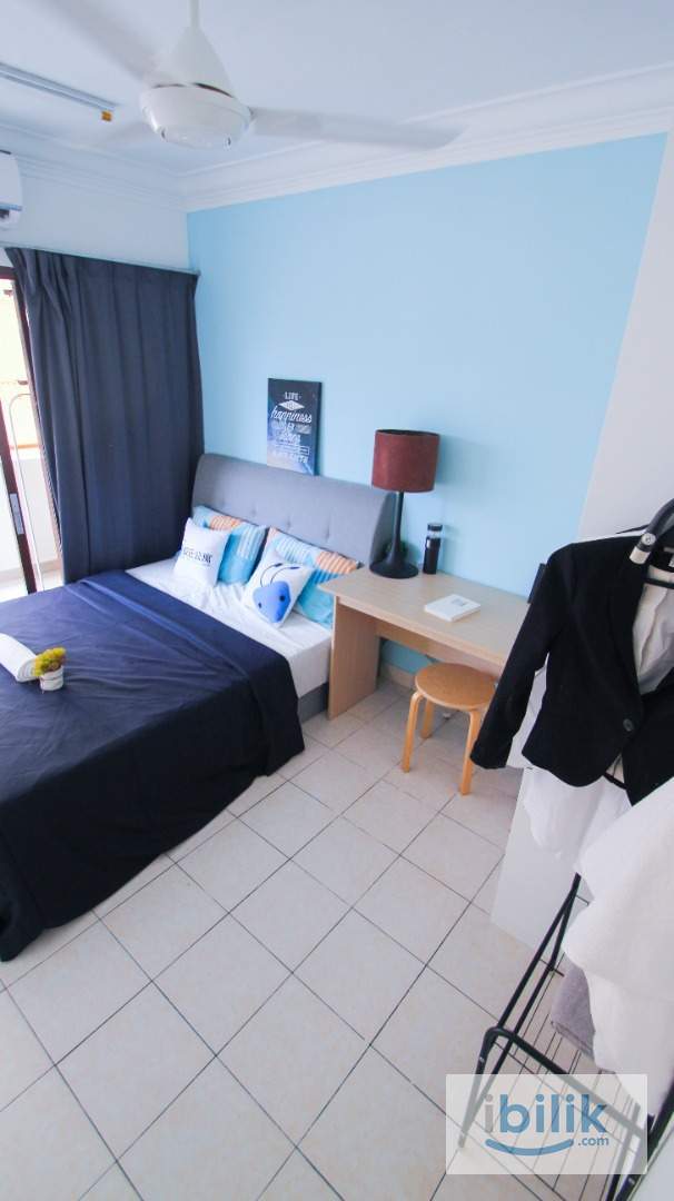 Promotion Price🌟Balcony Middle Queenbedroom with AC located in Palm Spring, Kota damansara - Image 3