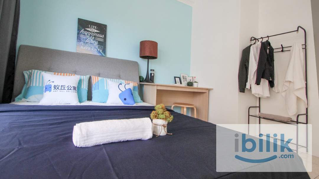 Promotion Price🌟Balcony Middle Queenbedroom with AC located in Palm Spring, Kota damansara - Image 4