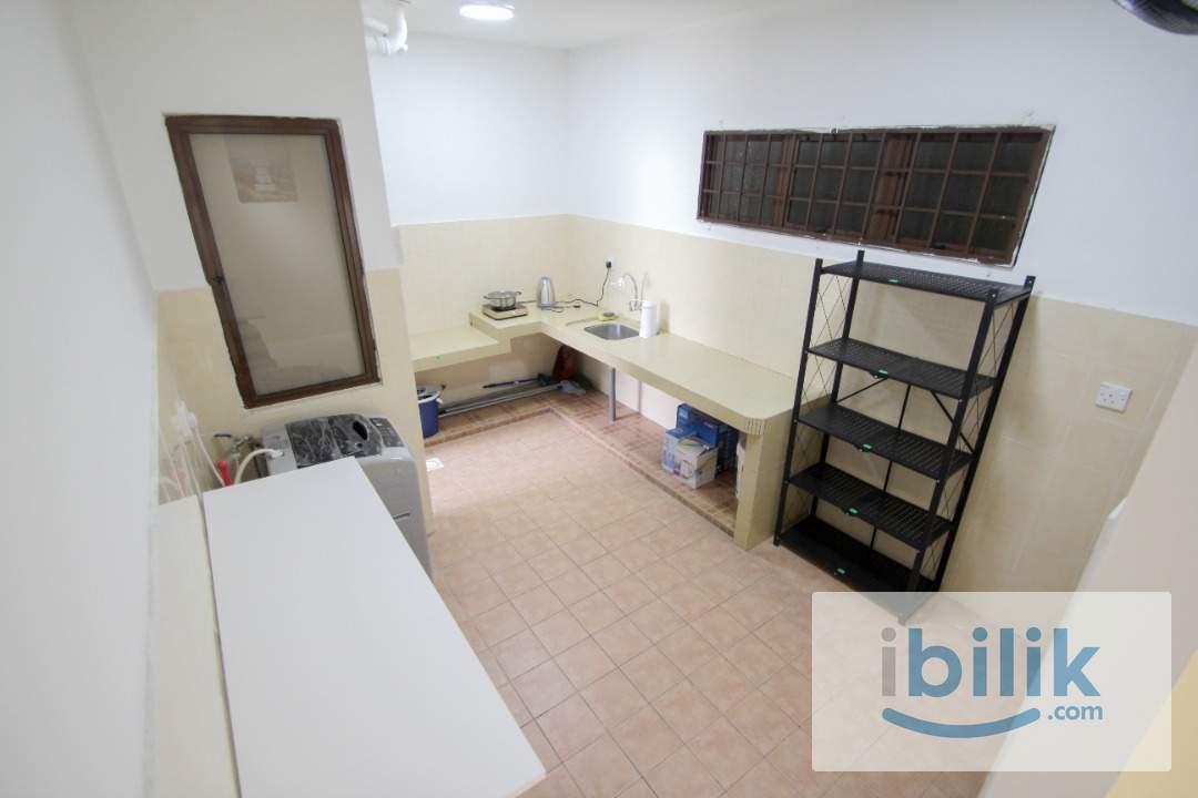 Include Utilities🌟Walking Distance to MRT🚆Single bedroom with fans only located in Palm Spring, Kota damansara - Image 10
