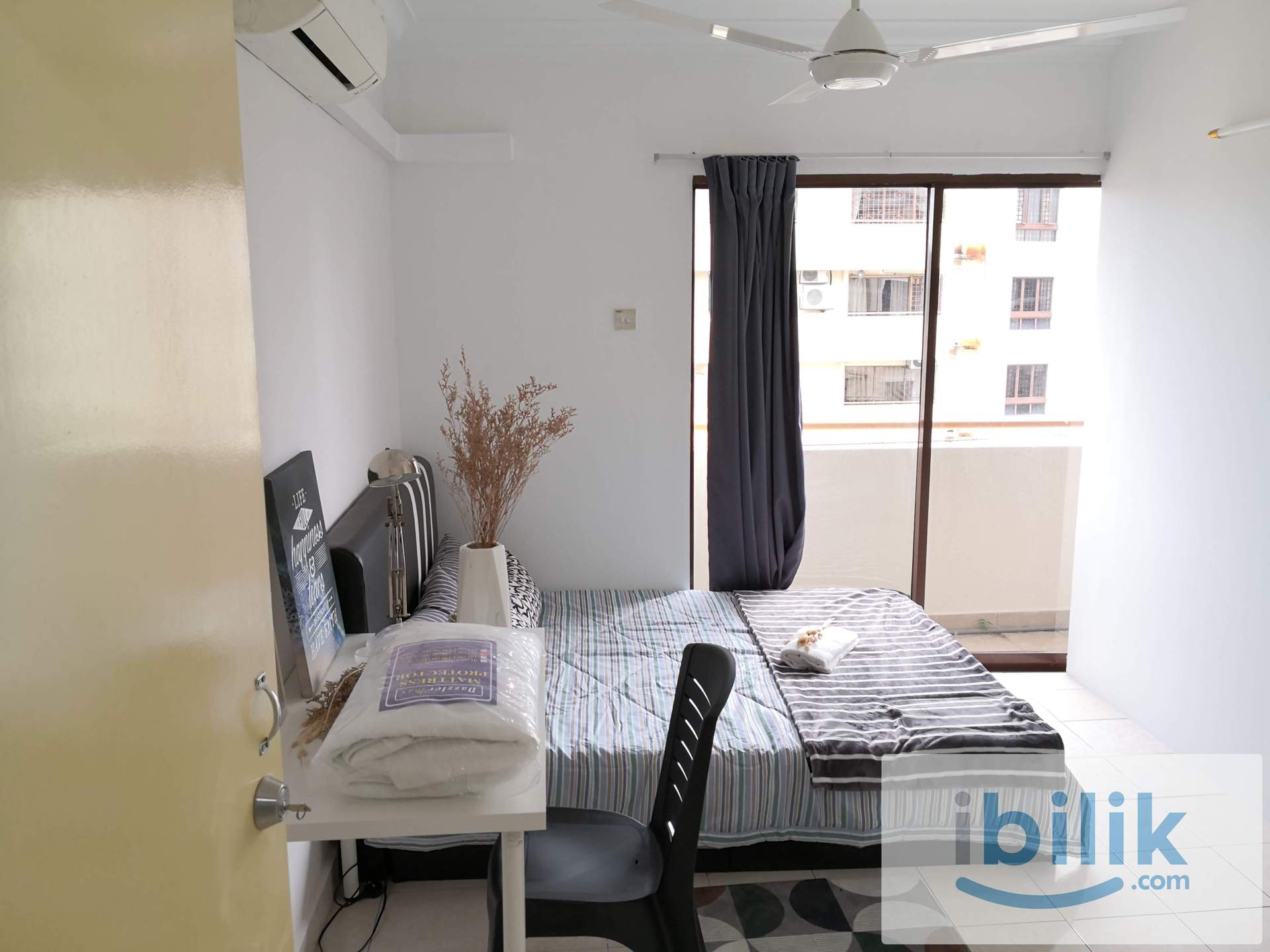 Promotion Price🌟Include Utilities✅Fully Furnished✅Balcony Middle Queenbedroom with AC located in Palm Spring - Image 4