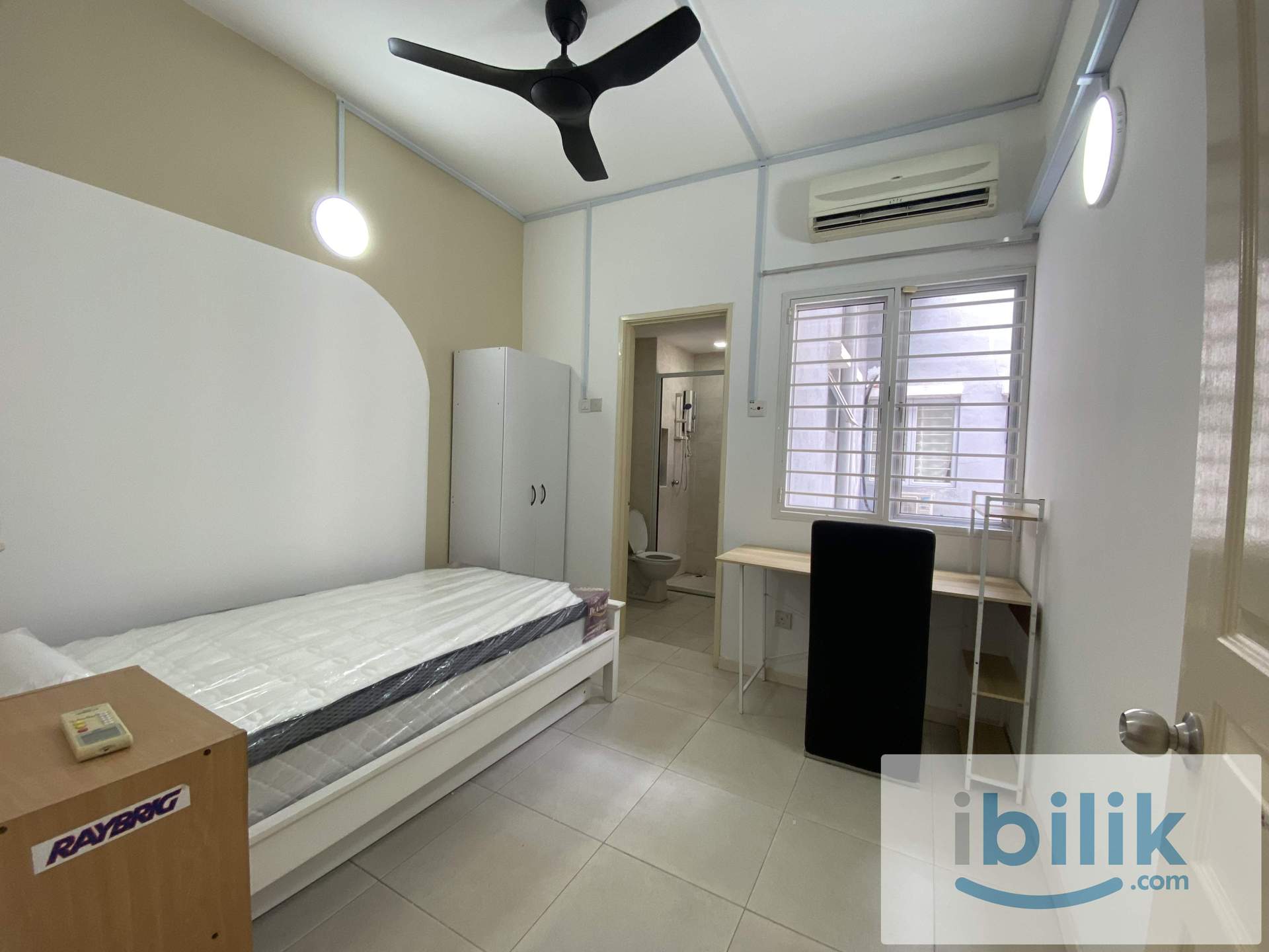 New Unit😍Include Car Park✅Super Single bedroom with windows and Private bathroom✅located in D'alpinia, Puchong - Image 5