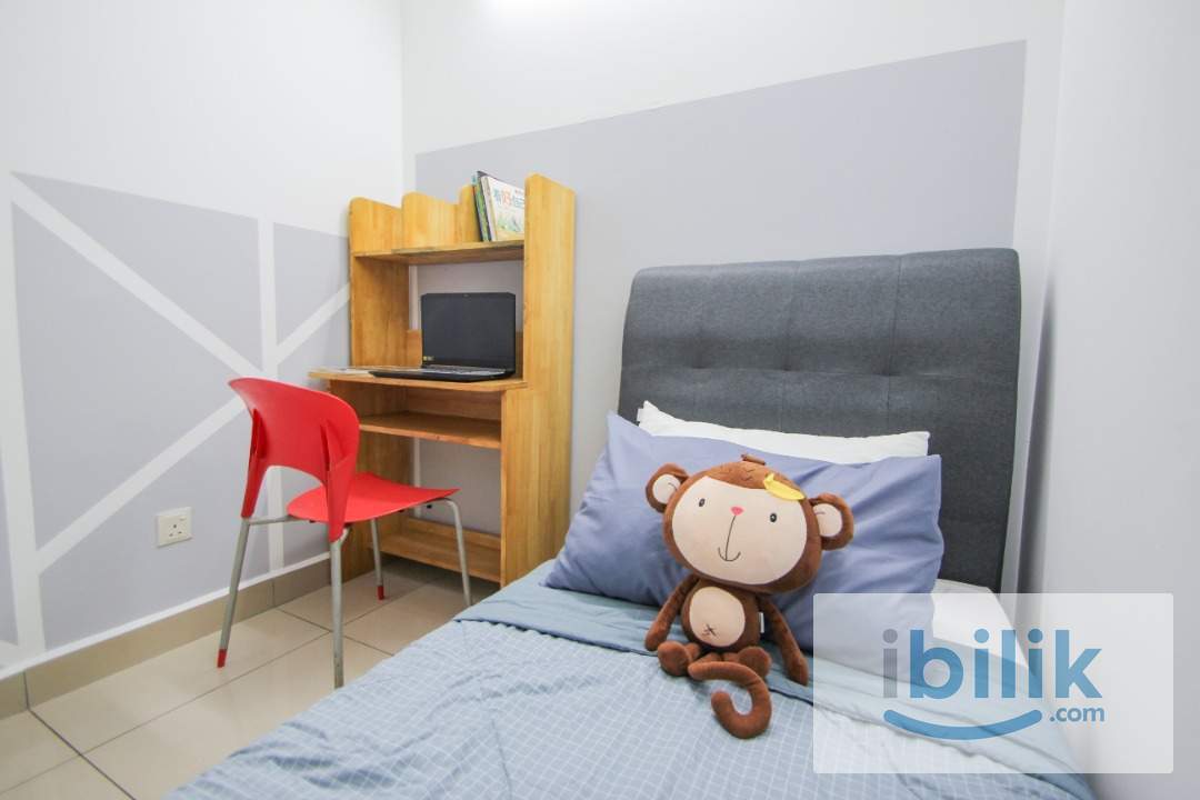 Promotion Price✅Beside SEGI UNI🏬Walking Distance to MRT🚆Single bedroom with fans only located in Casa residenza - Image 3