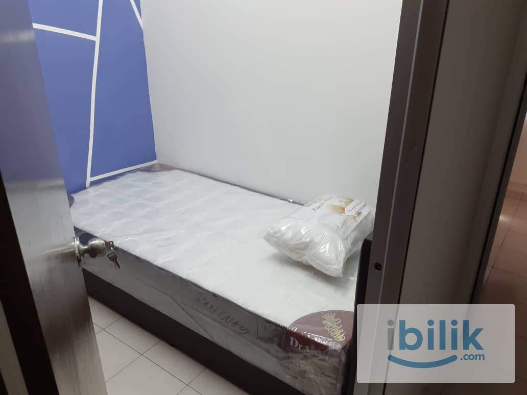 Promotion Price✅Include Utilities✅Single bedroom with windows and AC located in Subang Bestari - Image 4