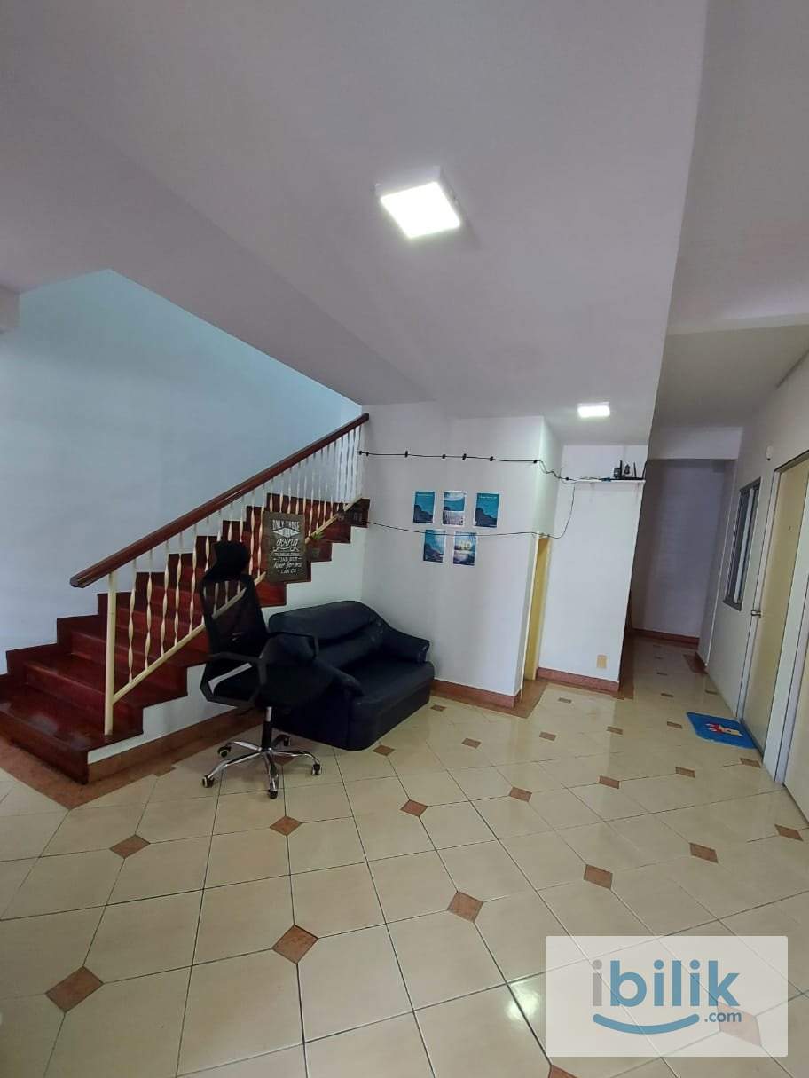 Promotion Price✅Include Utilities✅Single bedroom with windows and AC located in Subang Bestari - Image 5