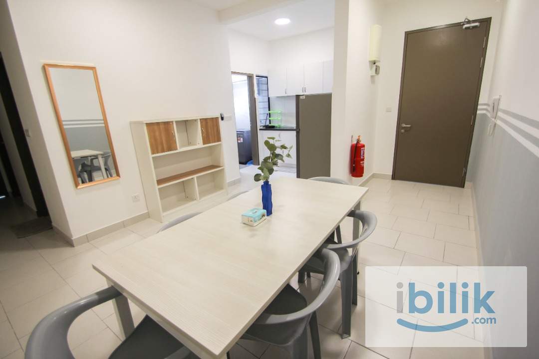 Promotion Price‼️Include Utilities✅Middle Queenbedroom with windows and AC located in Astetica Residence - Image 7