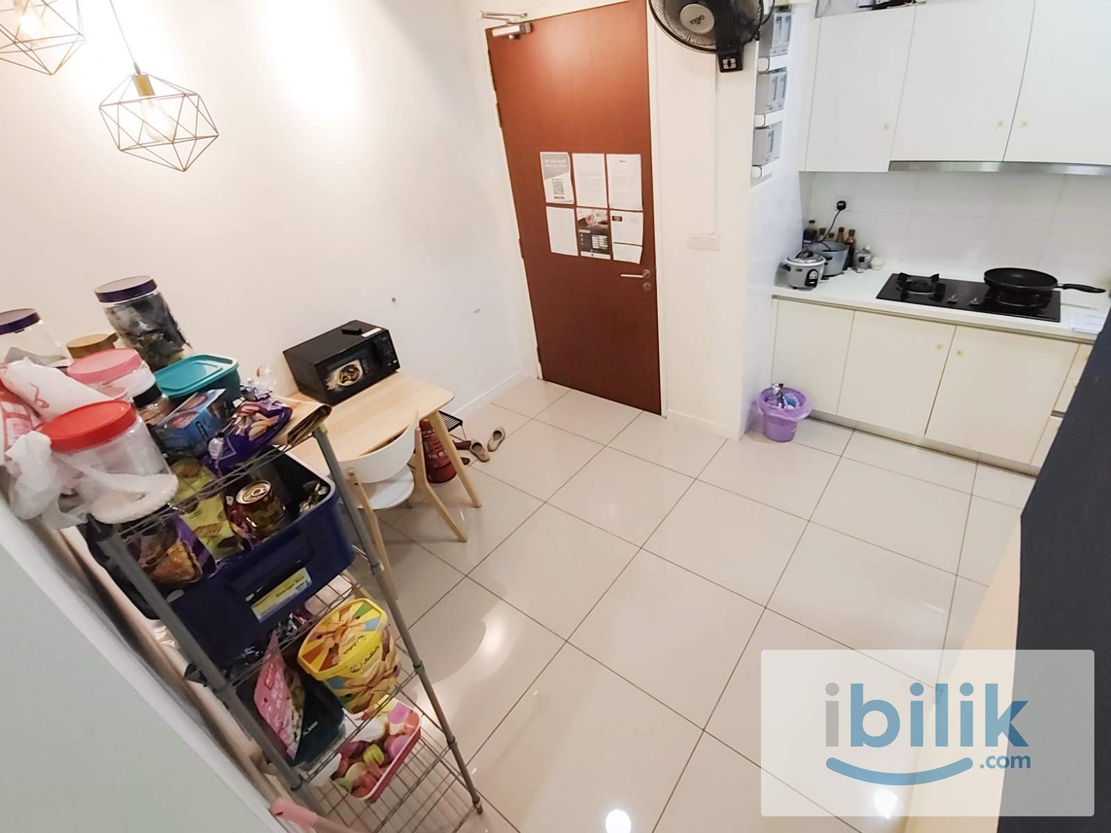 Include Utilities✅New Rennovated😍Master Queenbedroom with private bathroom LOCATED in The Green Residence - Image 8