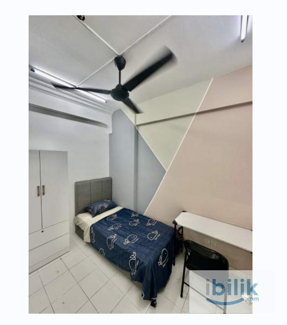 Beside MRT🚆Single bedroom with windows and fans only located in Fortune Avenue, Kepong - Image 1