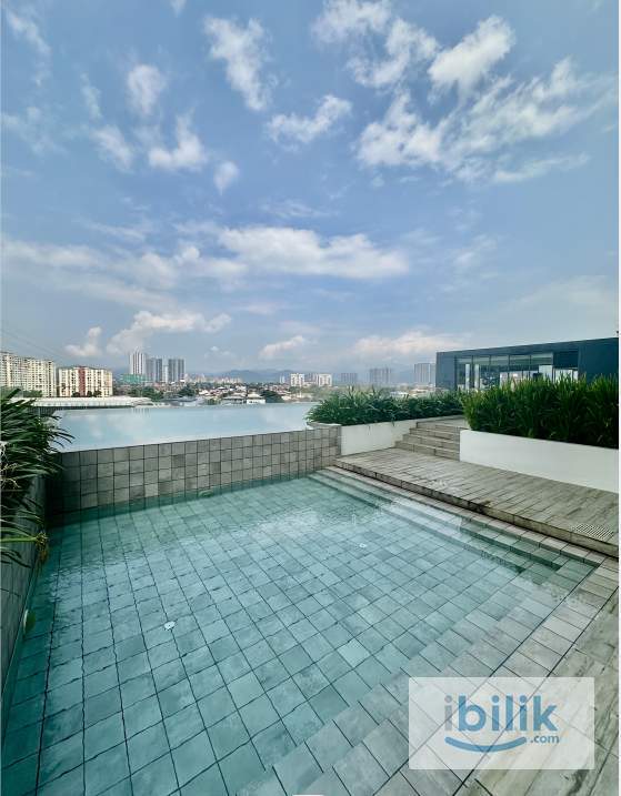 Walking distance to MRT🚆Include Utilities✅Middle Queenbedroom winth AC and windows located in Enesta Kepong - Image 2