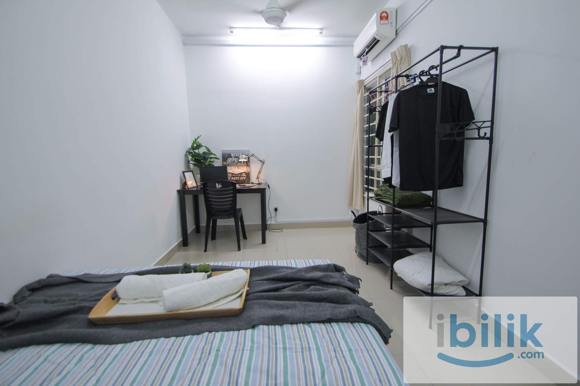 {Near MRT}Medium Queen Bed Room Casa Residenza Kota Damansara@ SEGi University, IOI Damansara Thomson Hospital - Image 5