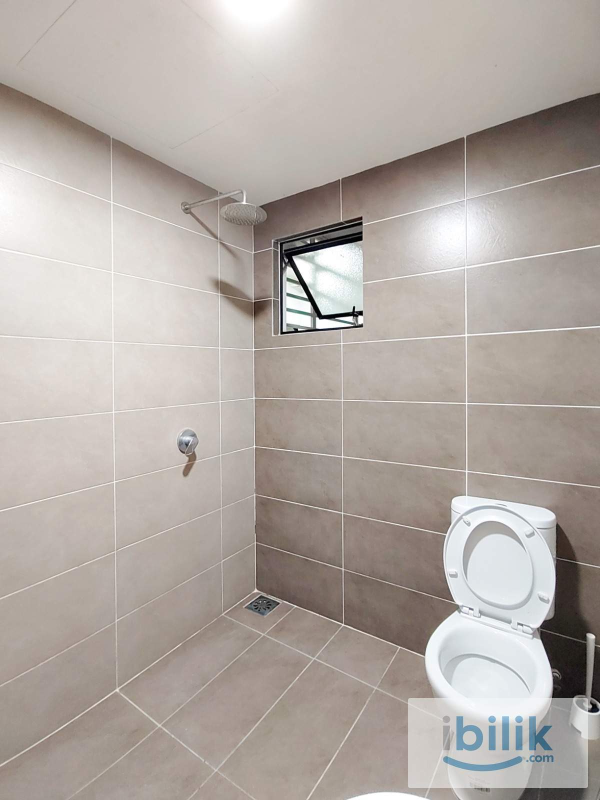 [🚶‍♂️Near KTM🚆] Middle Room with Own Bathroom@The Green Subang West MSU Uni MSU Medical Aeon  - Image 6