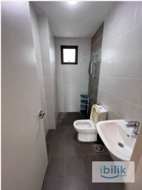 [🚶‍♂️KTM] Master Bed Room Own Bathroom at D'sand Residence, Mid Valley Megamall - Image 5