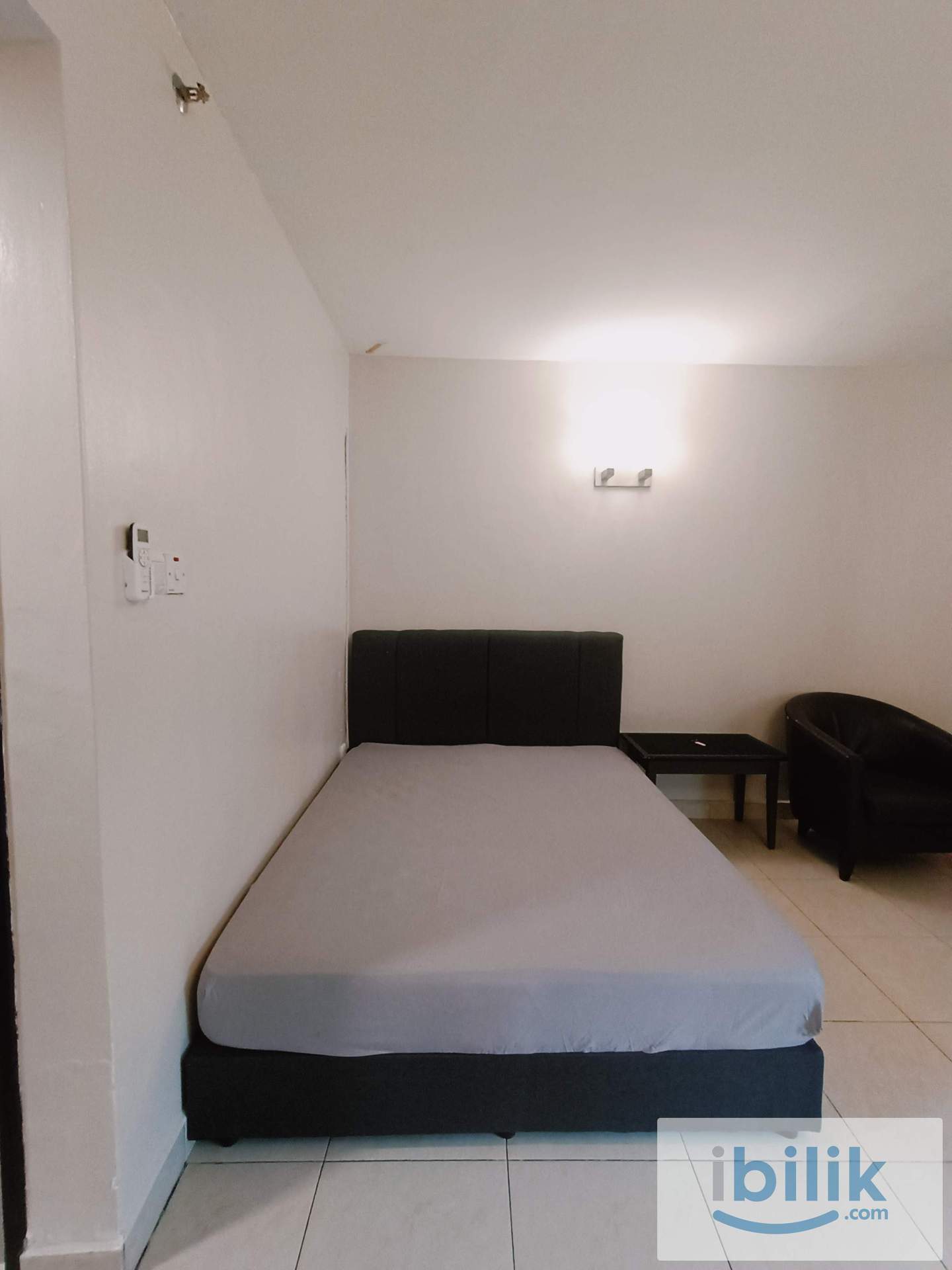 Hotel Concept • Bilik Sewa Toilet Sendiri 🚿 • Jalan Kaki Pergi CIQ - Image 2