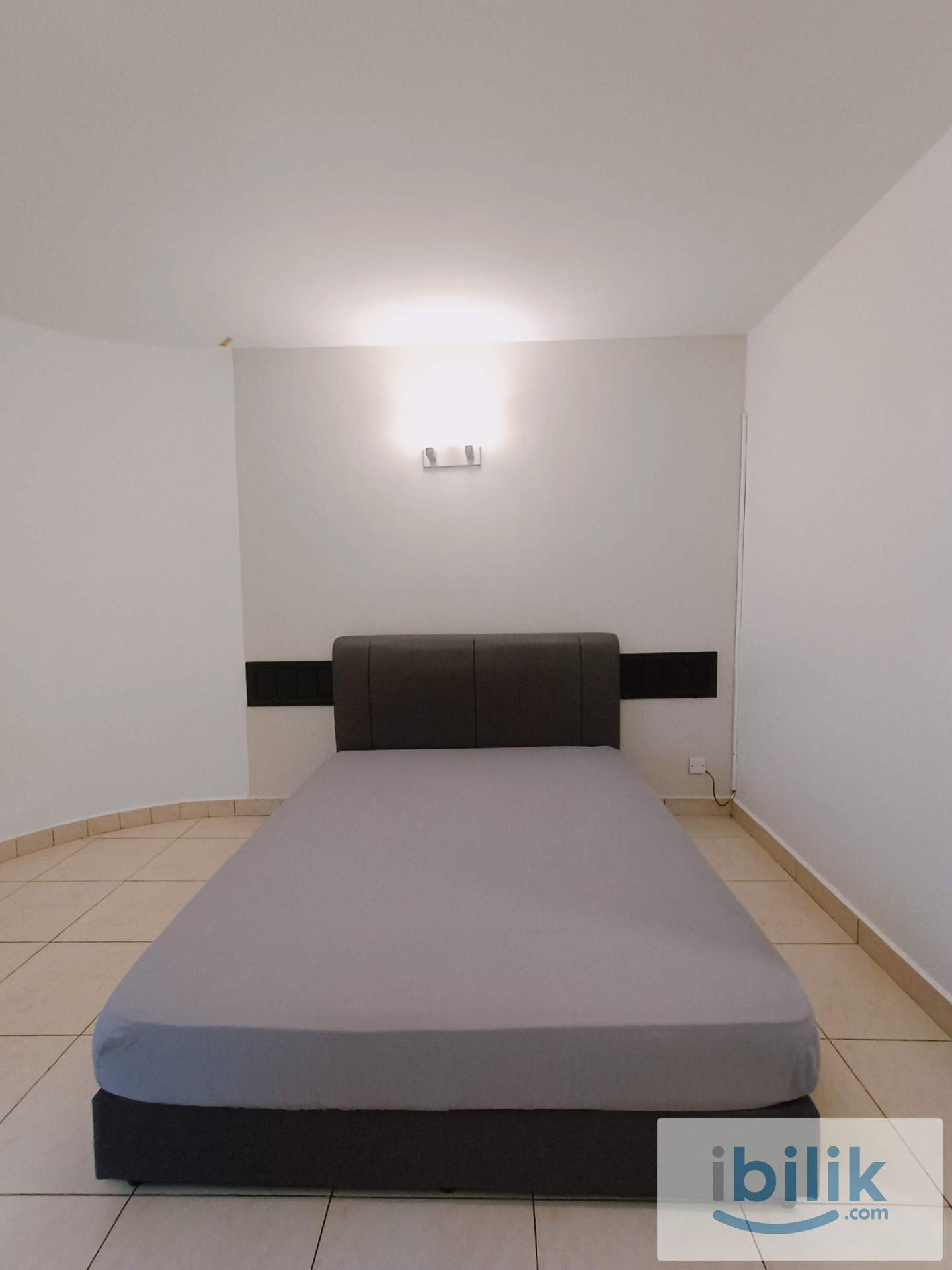 Bilik Sewa Konsep Hotel 🏨 Zero Deposit • 5 Minit jalan kaki ke CIQ • Terus Masuk - Image 5