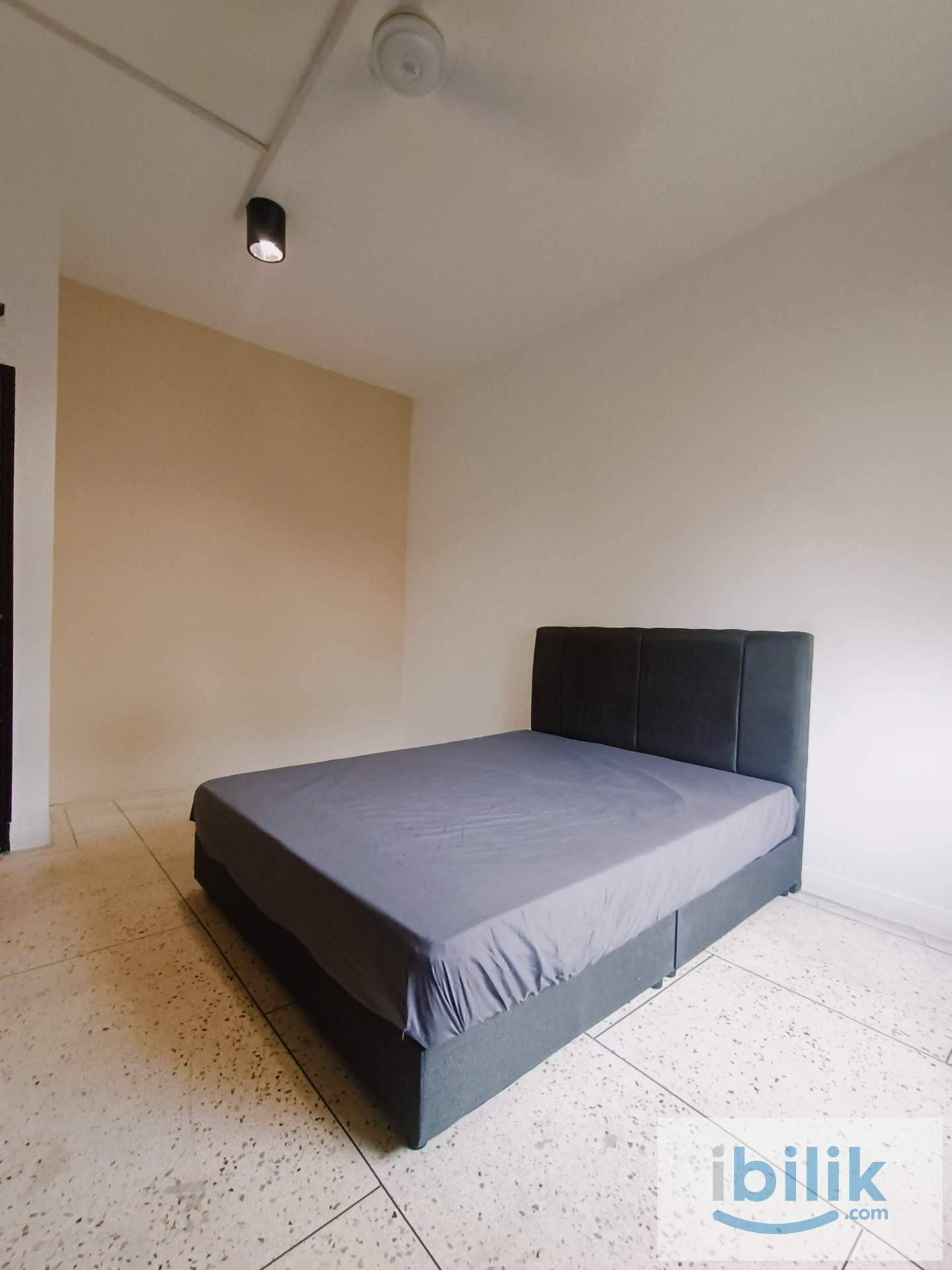 💥 Jim Quee Residence 🏠 Private Room + Window 🚿 Move In Now! - Image 6