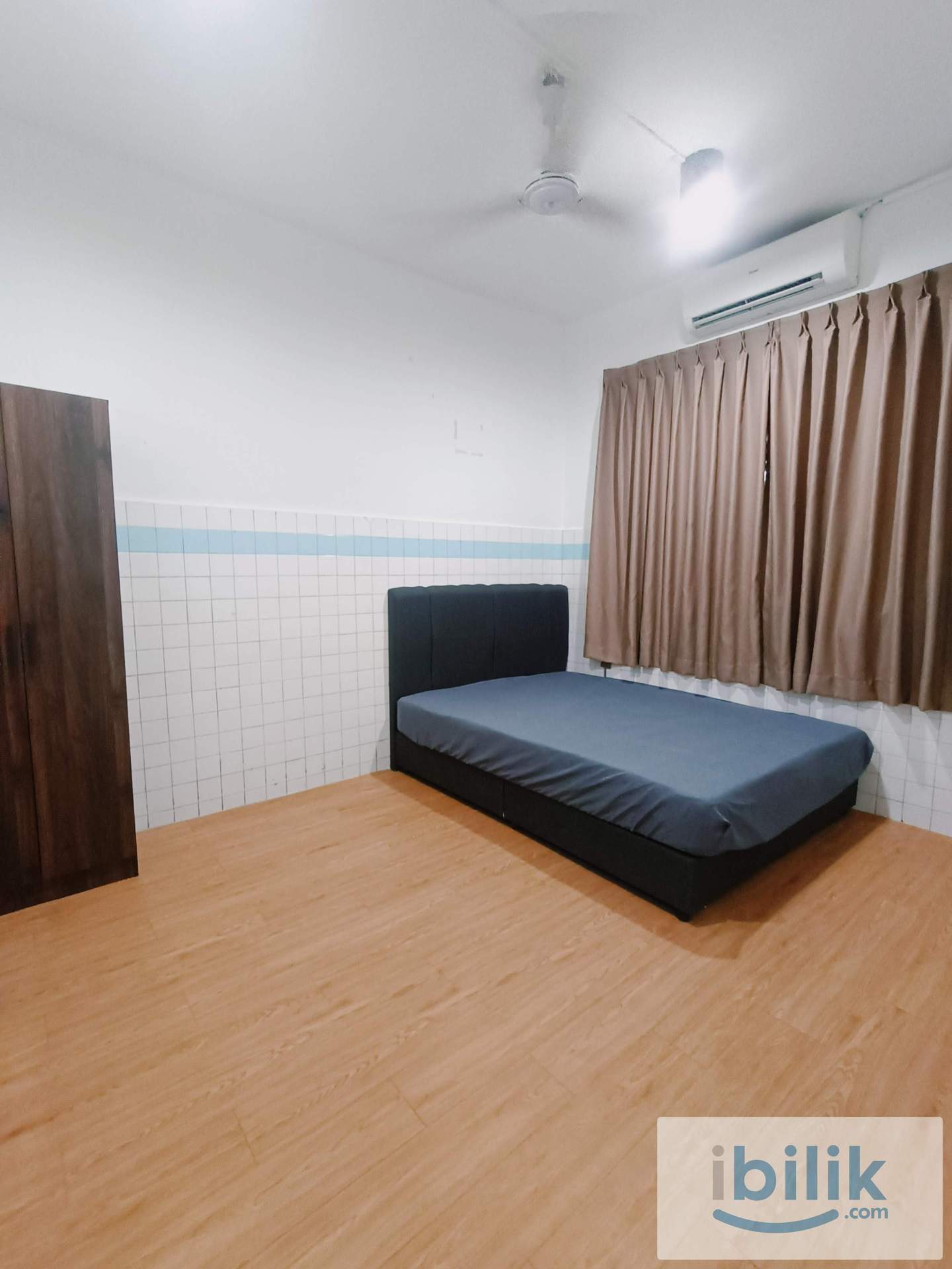 🪙 Budget Friendly! Low Deposit Room Walking To CIQ 🚌 Booking RM300 Only! - Image 1
