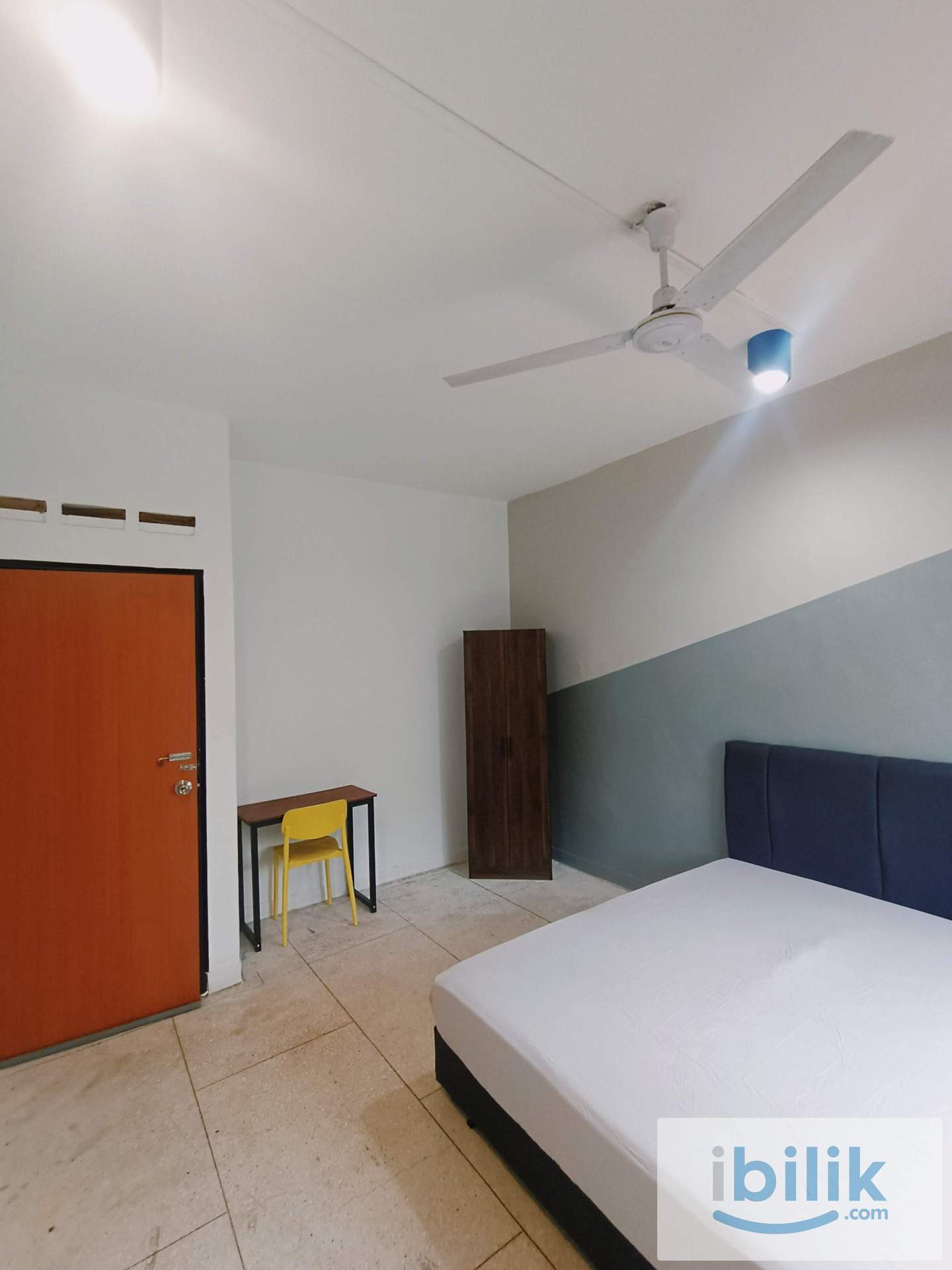 🧳 Jim Quee Room 🌟 Great Location 💨 10min to CIQ & UTC Johor - Image 5