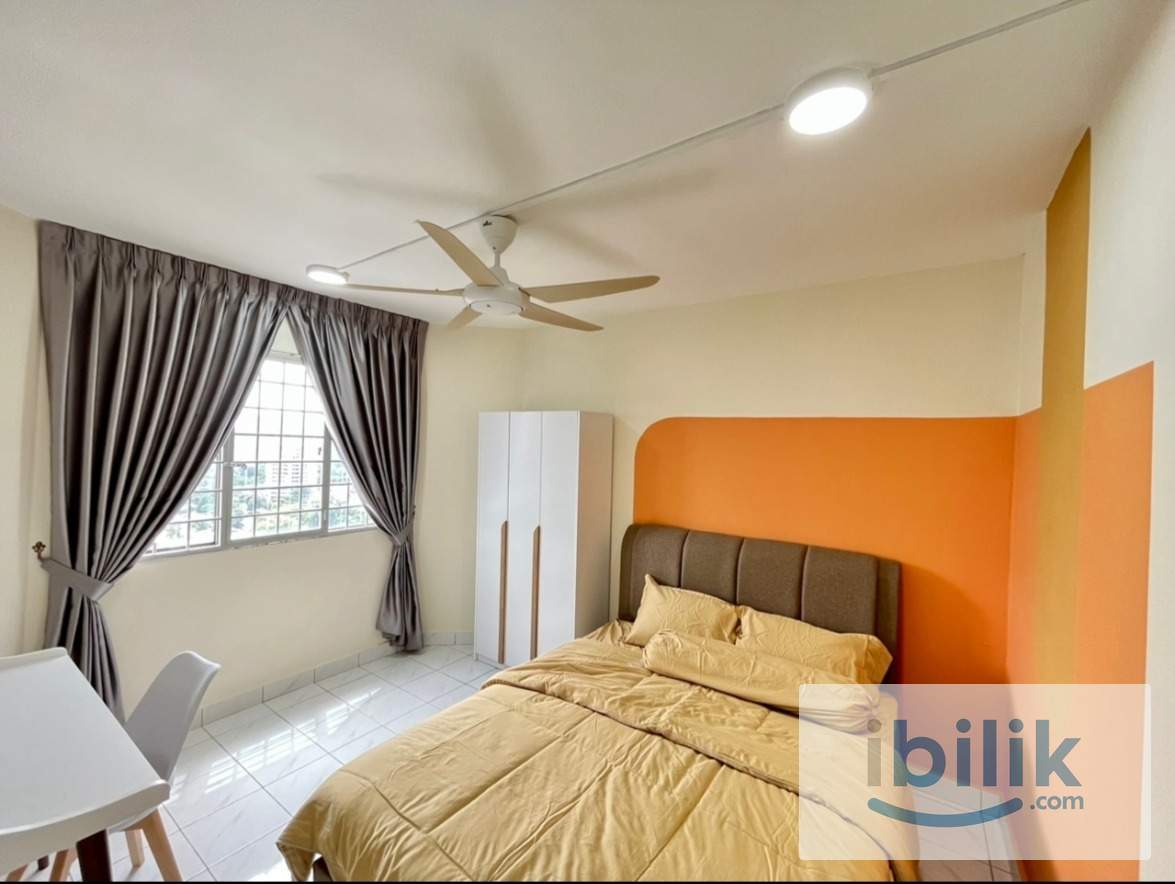 Whole unit To Let  - Image 1