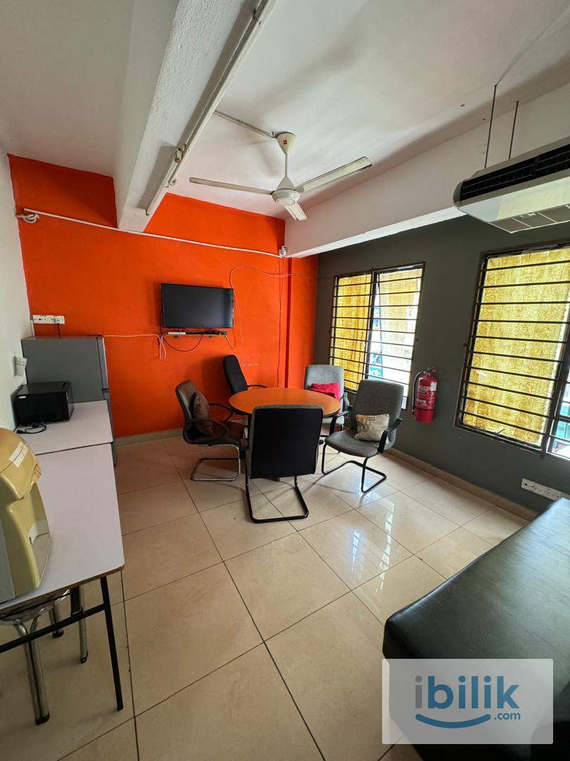 📍3 Stations to Bukit Bintang‼️Fully Furnished Master Room🤩Affordable and Strategic🔥 - Image 4