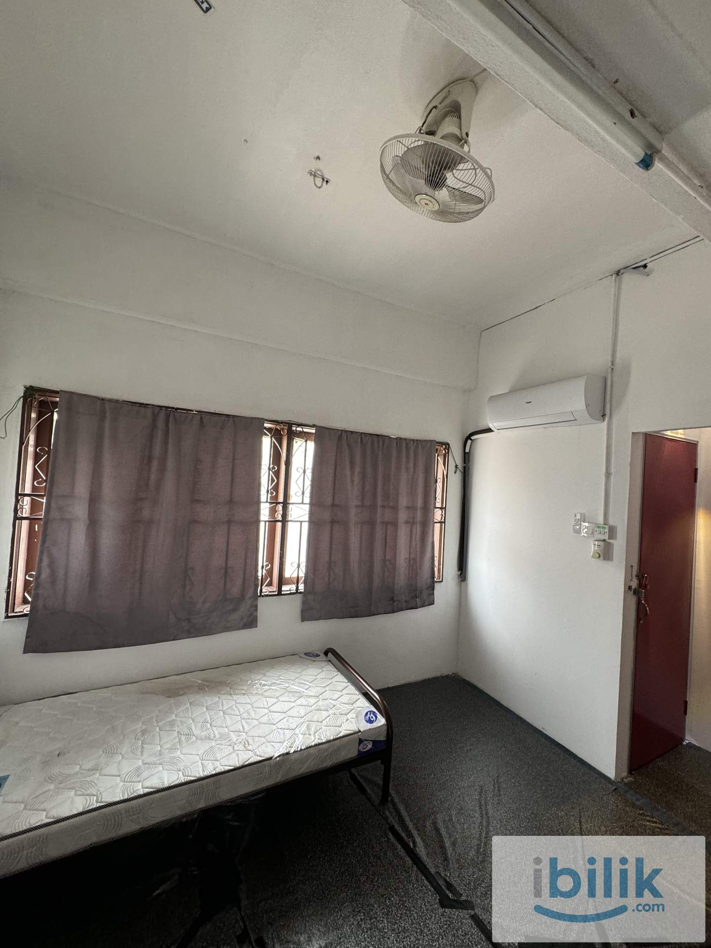 📍2 Mins to MyTown🔥Newly Renovated Fully Furnished🔥Cozy and Secure Master Room‼️ - Image 5