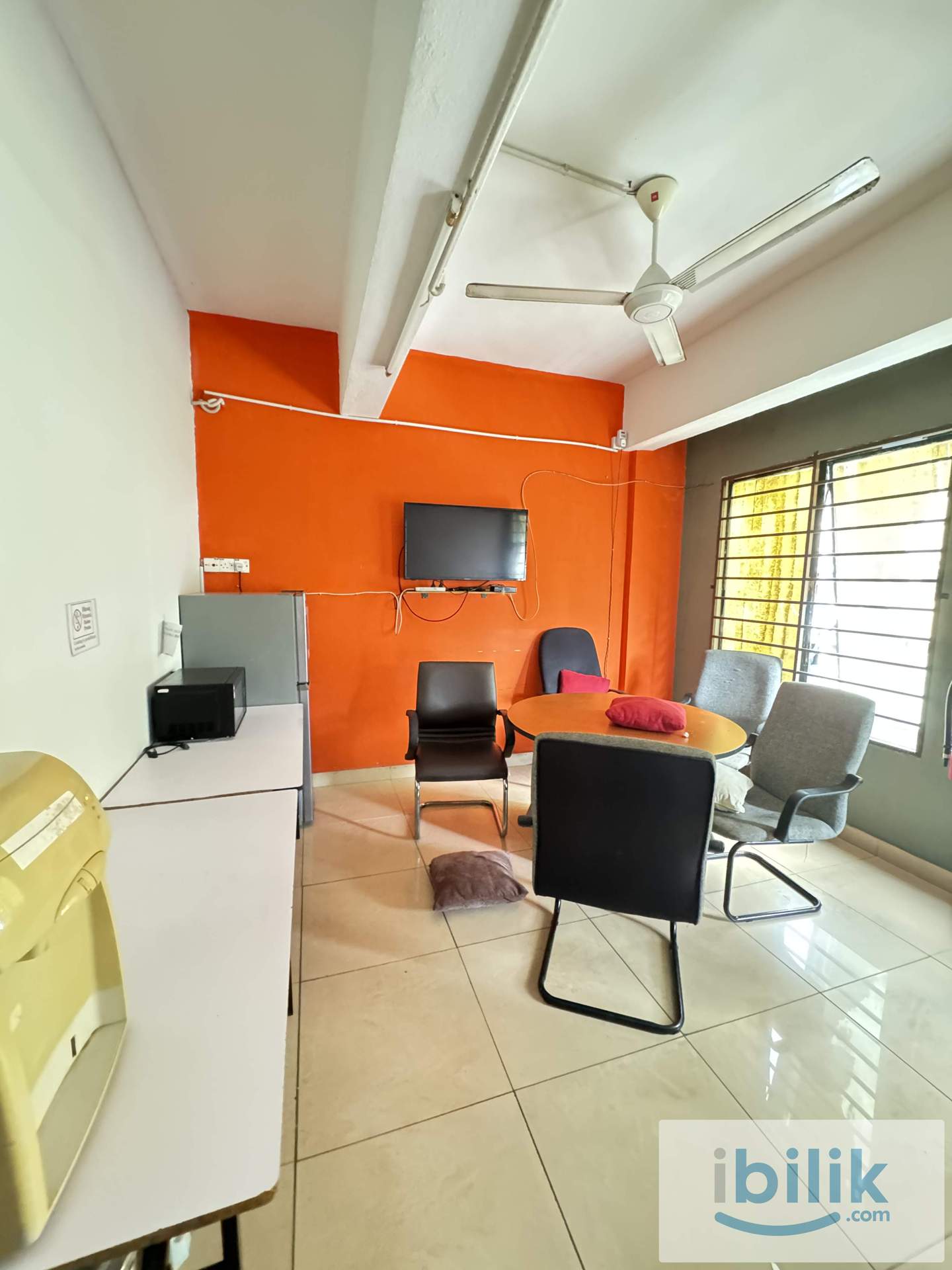 🔥Zero Deposit Master Room Near Berjaya Times Square 🔥 Newly Renovated 🔥 - Image 1