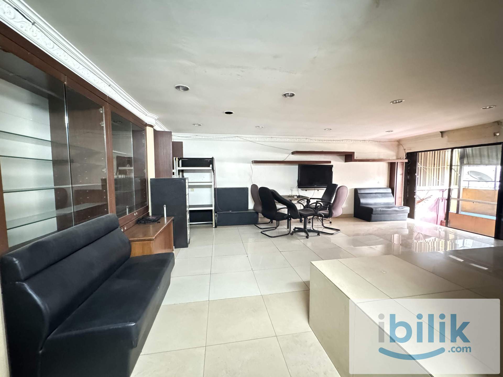 🔥Zero Deposit Master Room Near Berjaya Times Square 🔥 Newly Renovated 🔥 - Image 6