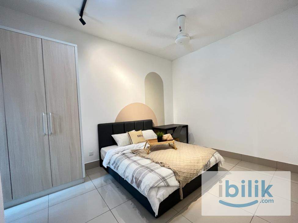 Razak City Residence I Fully-furnished master room I Female unit!!! - Image 1