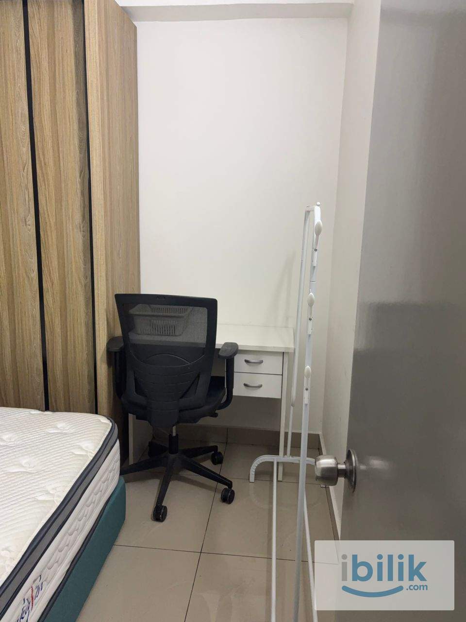 Middle room - Image 2