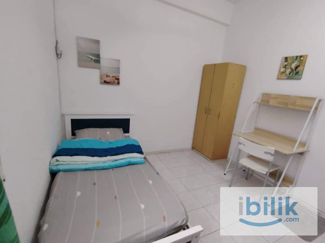 Cyberjaya @ Middle Room to Rent - Image 2