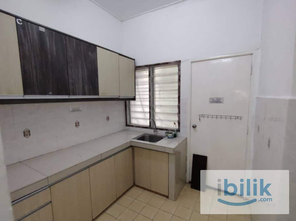 Cyberjaya @ Middle Room to Rent - Image 6