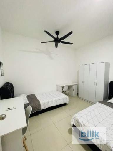 Medium Room at PV9 Setapak 5mins walk to LRT Melati - Image 1