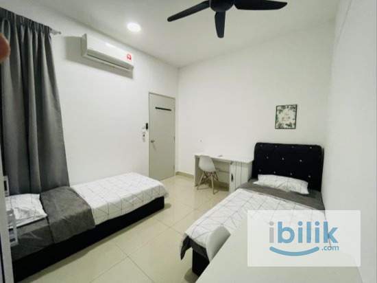 Medium Room at PV9 Setapak 5mins walk to LRT Melati - Image 2
