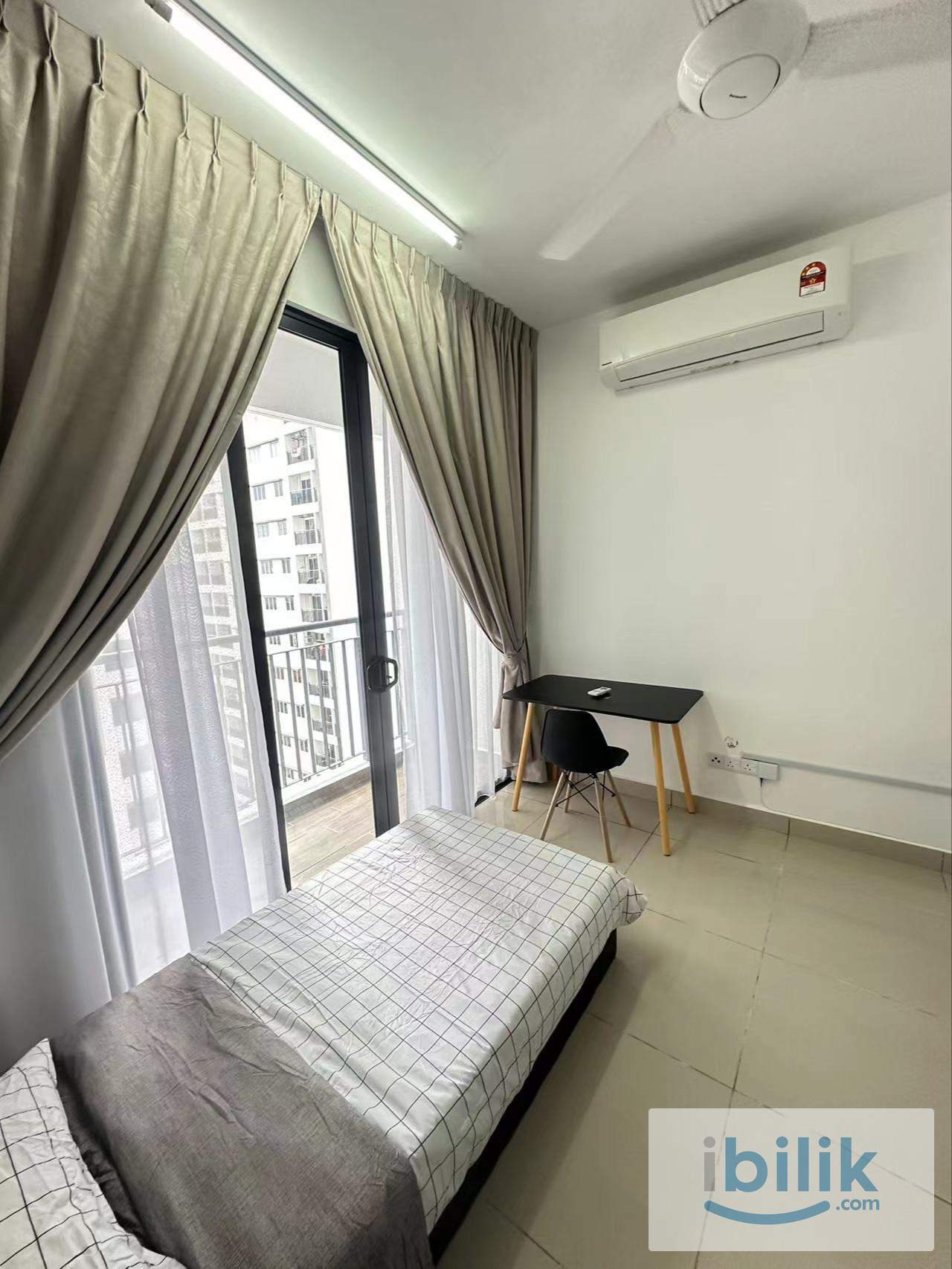 {Female Unit} Balcony Room at PV9 Setapak 5mins walk to LRT Melati - Image 3