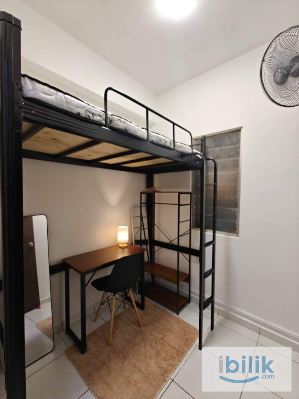 Small Room at Axis Residence, Ampang,3 Mins walk to LRT Pandan Indah!!! - Image 1