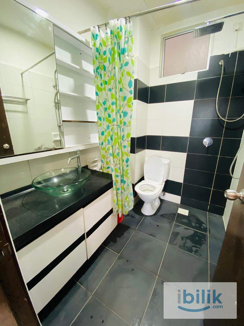 Middle room - Image 7
