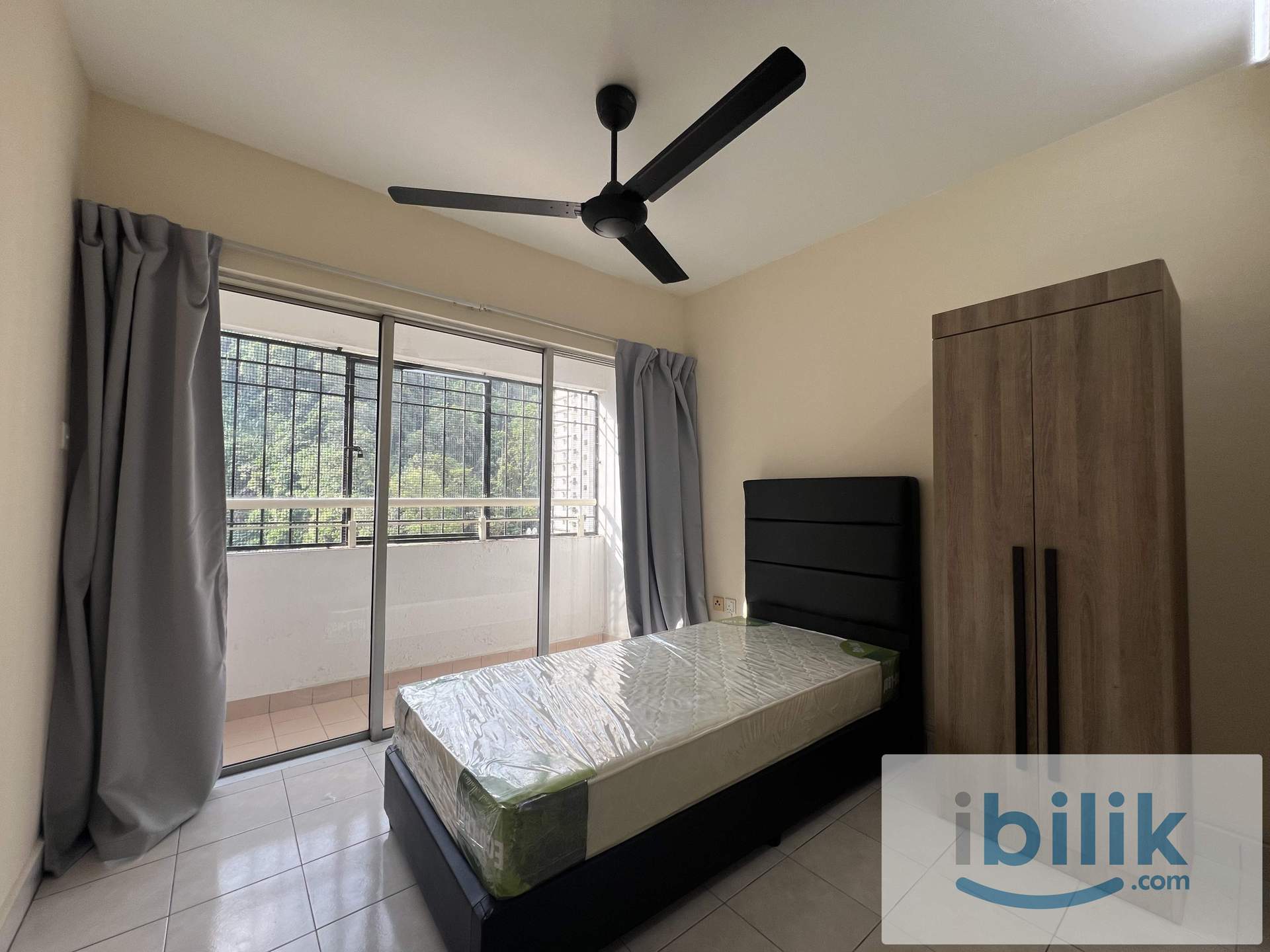 💖 Cozy Female Room @ Flora Damansara 💖 - Image 1