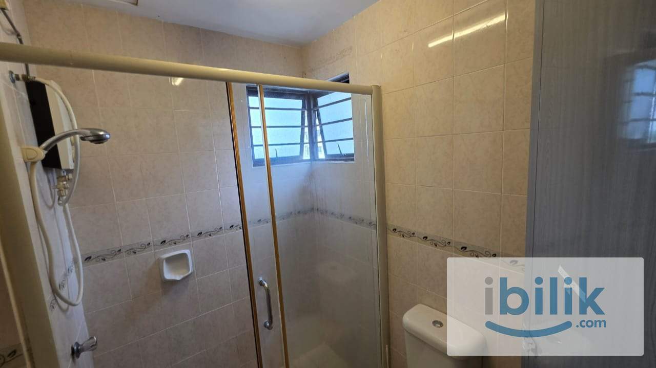5-Min Walk to MRT Bandar Utama | Fully Furnished Small Room @ Pelangi Utama Block E (Bandar Utama) - Image 6