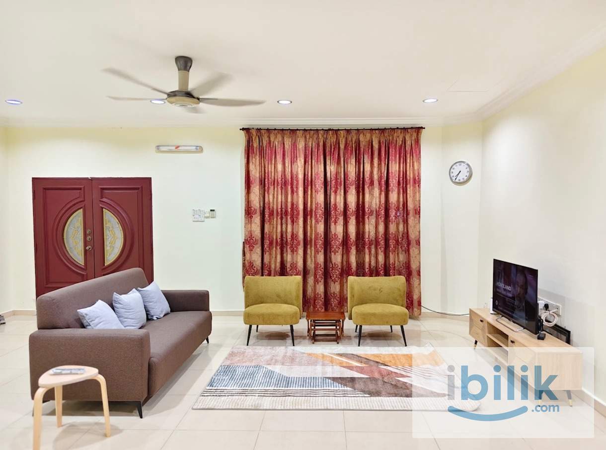 MODERN SPACIOUS FULLY FURNISHED SINGLE BED WITH ATTACHED BATH IDEAL FOR HUSM STUDENTS - Image 2