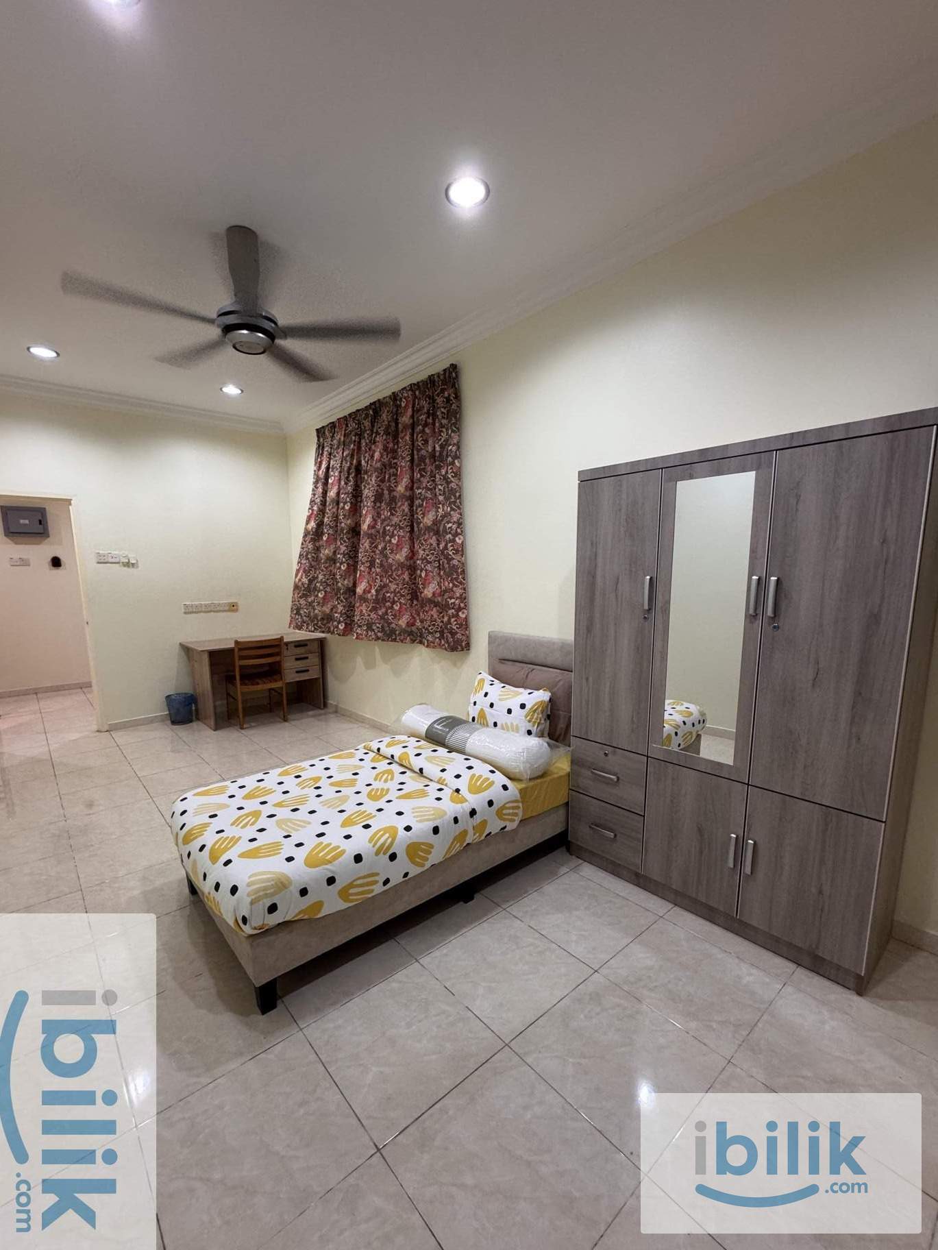 MODERN SPACIOUS FULLY FURNISHED SINGLE BED WITH ATTACHED BATH IDEAL FOR HUSM STUDENTS - Image 10